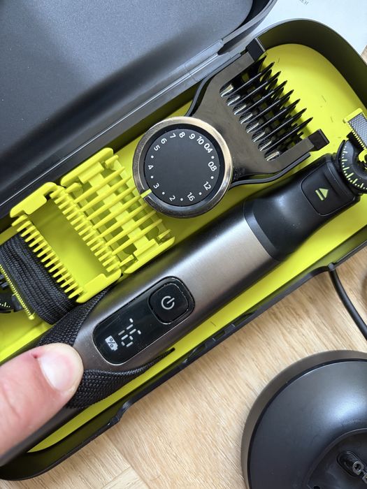 PHILIPS OneBlade Pro 360 Face + Body QP6652/61 jak nowy
