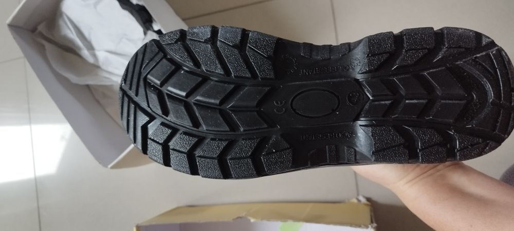 Buty robocze ocieplane 43