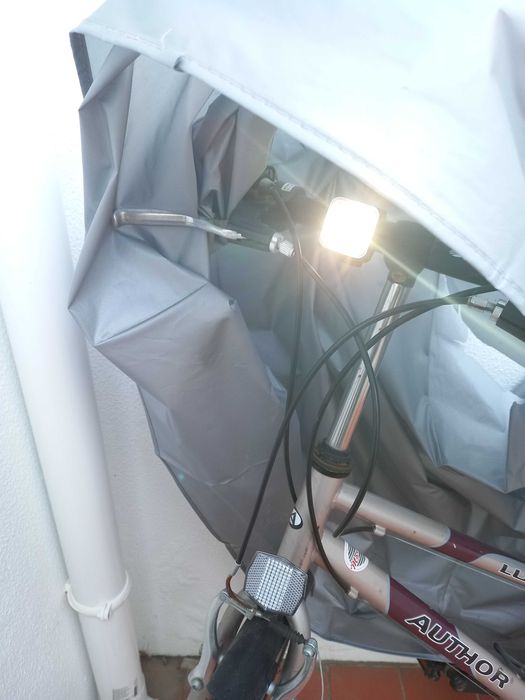 [URGENTE] Bicicleta com acessórios