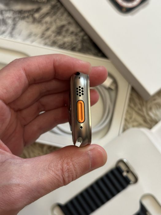 Apple Watch Ultra 1 Titanium 49 mm смарт часы чистый айклауд