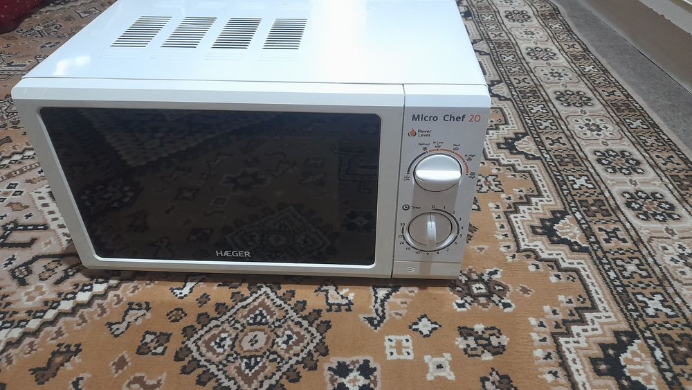 Micro Ondas Haeger 700w