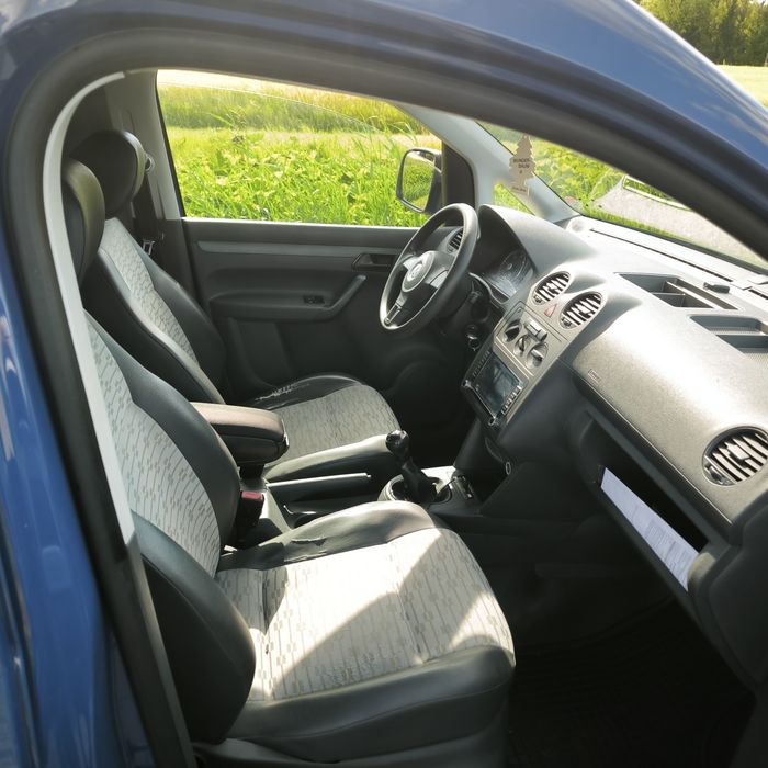 VW Caddy 2010r 1.6 TDI