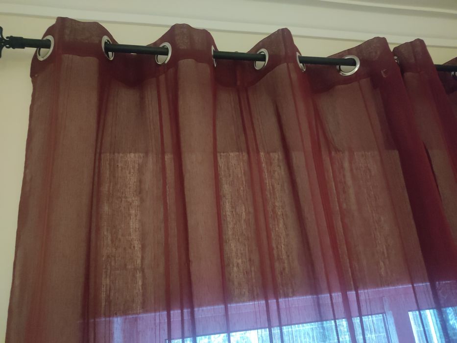 Cortinados côr bordeaux