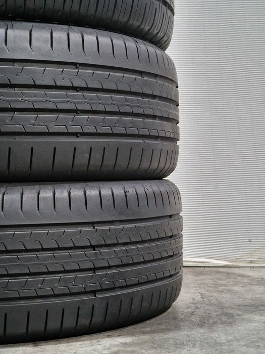 4 Pneus 215/50R18 CONTINENTAL Semi Novos