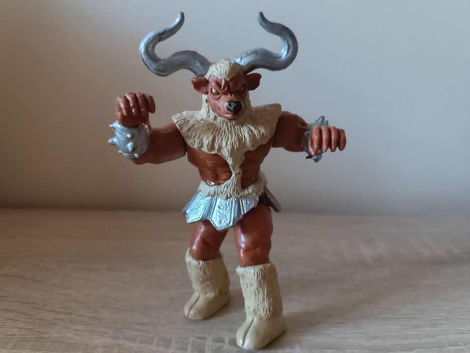 1994 Bandai Power Rangers Evil Space Aliens Minotaur Figurka