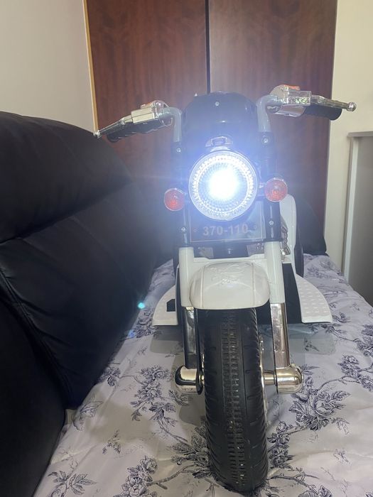Motocicleta Elétrica Infantil