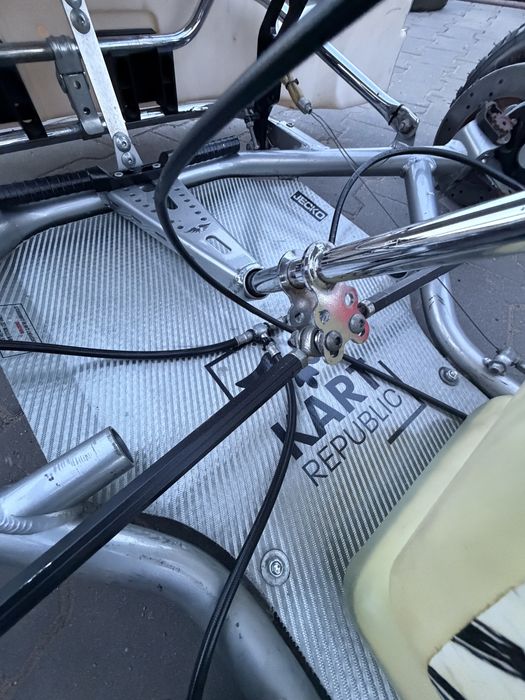 Kart Republic KR 175 cm 3