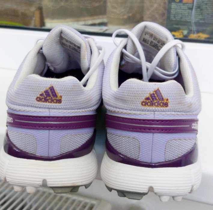 жіночі кросівки Adidas Adizero лавандового кольору 41.5р.