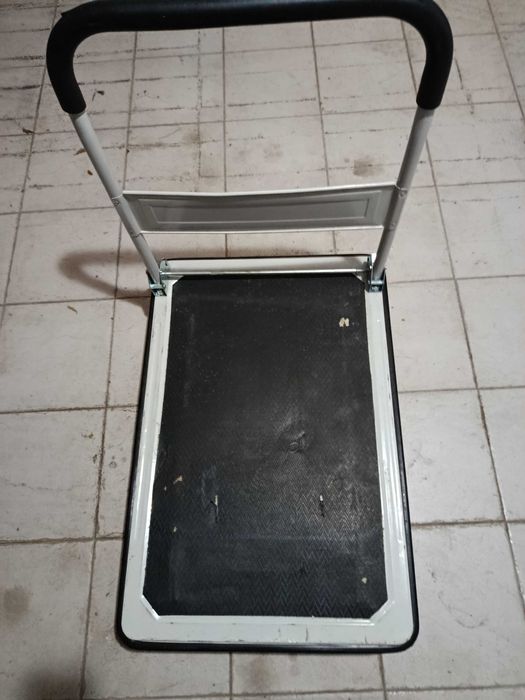 Carrinho de transporte