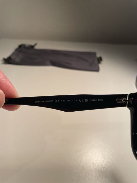 Óculos de Sol Hawkers One LS Black – Polarizados – Como Novos
