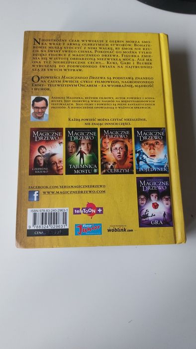 "Magiczne Drzewo - Cień Smoka"