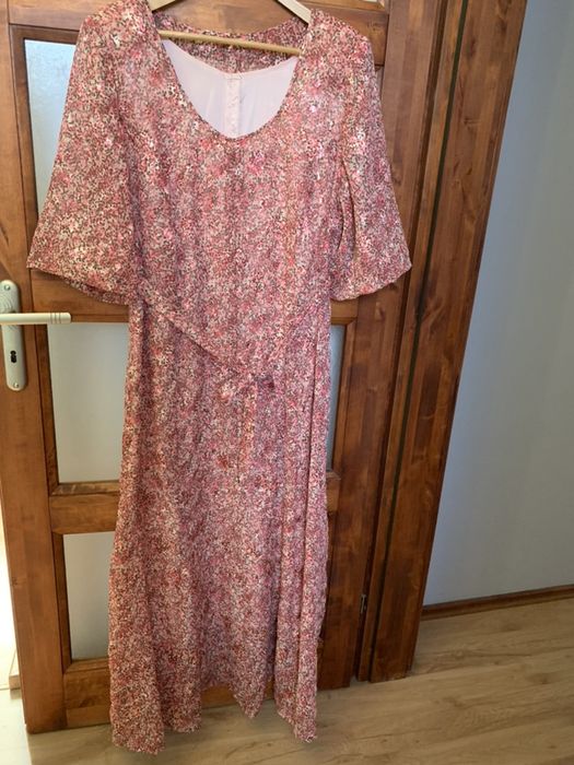 Sukienka kwiaty listki 5XL 50 duży rozmiar elegancka zwiewna na wesele