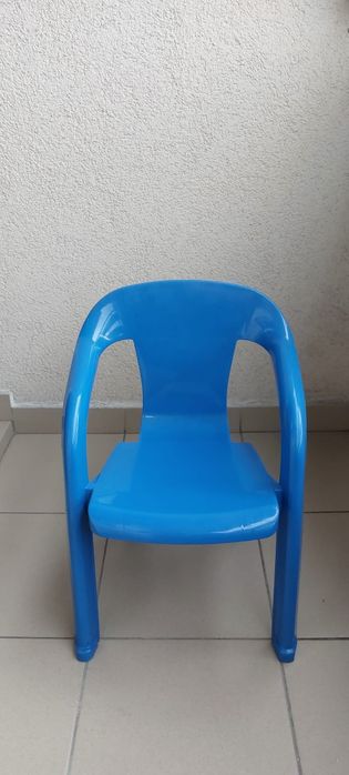 Krzesełko plastikowe ogrodowe dla dzieci Lupilu