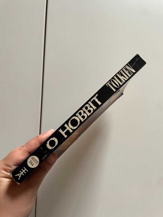 J. R. R. Tolkien: O Hobbit
