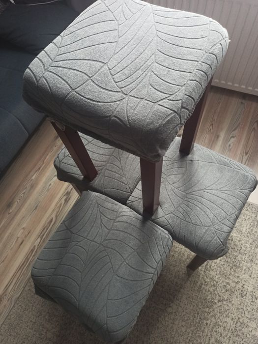 Taborety drewniane z odbiciem, 35 x35, 4 szt