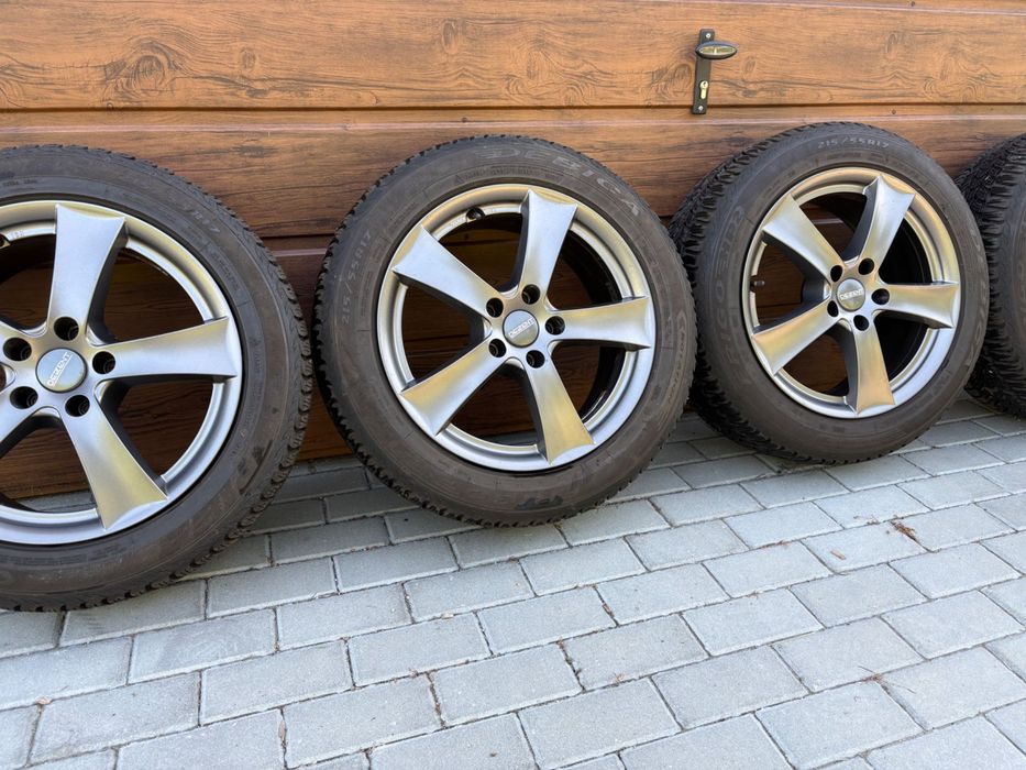 Kompletne koła zimowe Seat Ateca