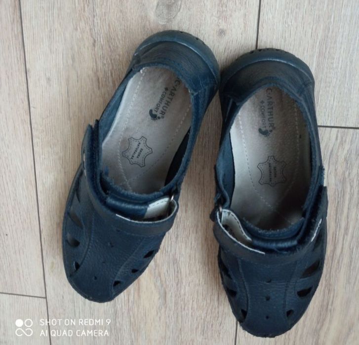 Buty damskie na rzep