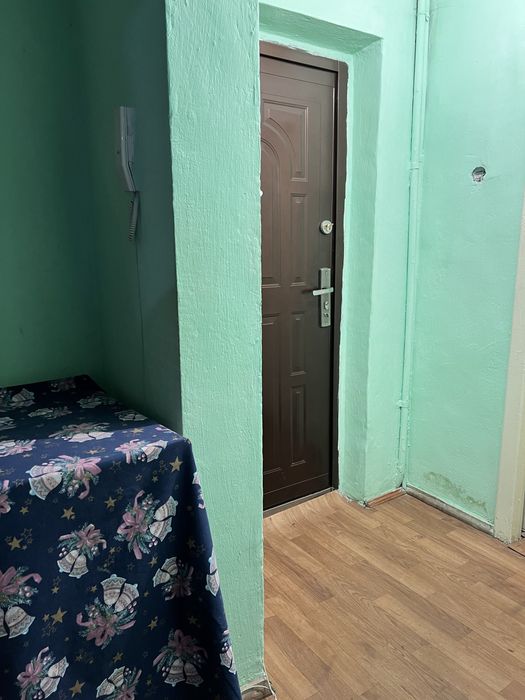 Візьму на квартиру дівчину без власника на підселення , район Аляска