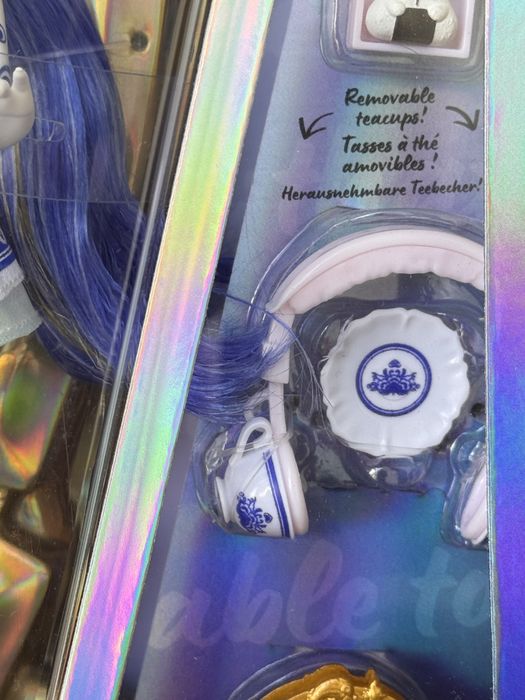 Лялька Mirror mi Luna Skye та Suki Goldpetal