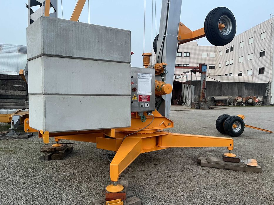 Grua Cattaneo Automontante Hidráulica 17x20m