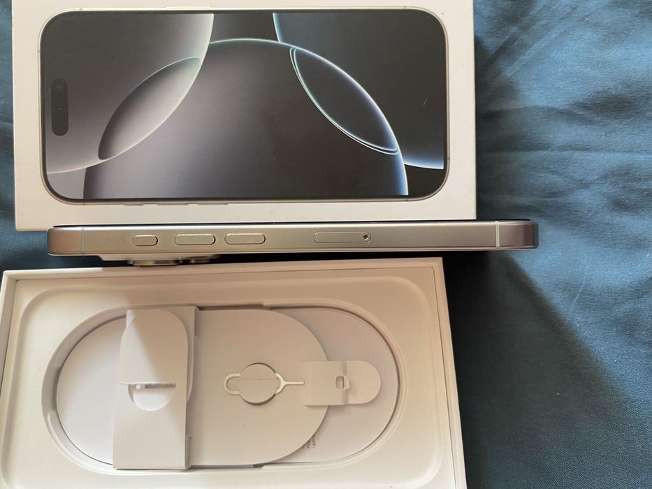 Iphone 16 pro 128 gb офіційний  white titanium