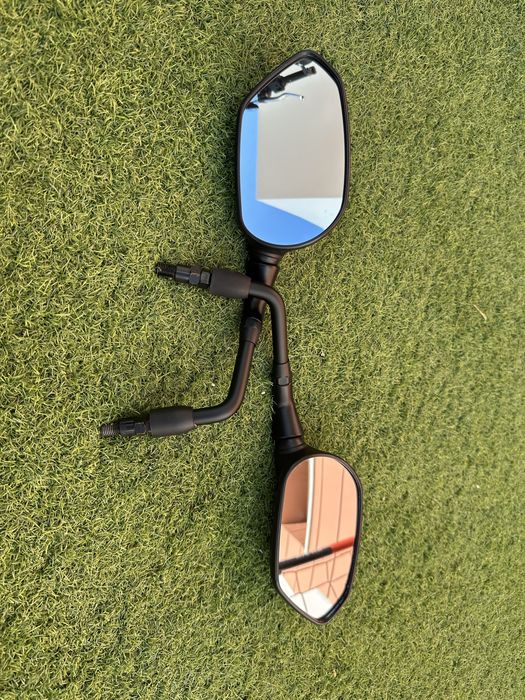 Retrovisores originais Triumph