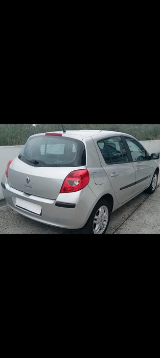 Renault clio 1.2 apenas 180000 kms