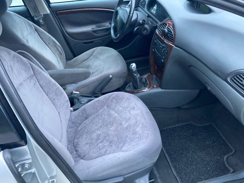 Citroen C5 1.8 Benzyna bardzo ładny stan!
