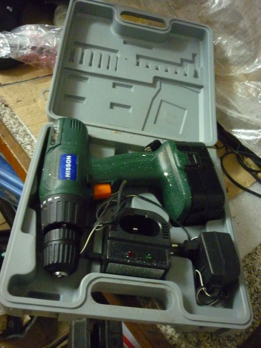 Furadoras, Berbequins s/ baterias