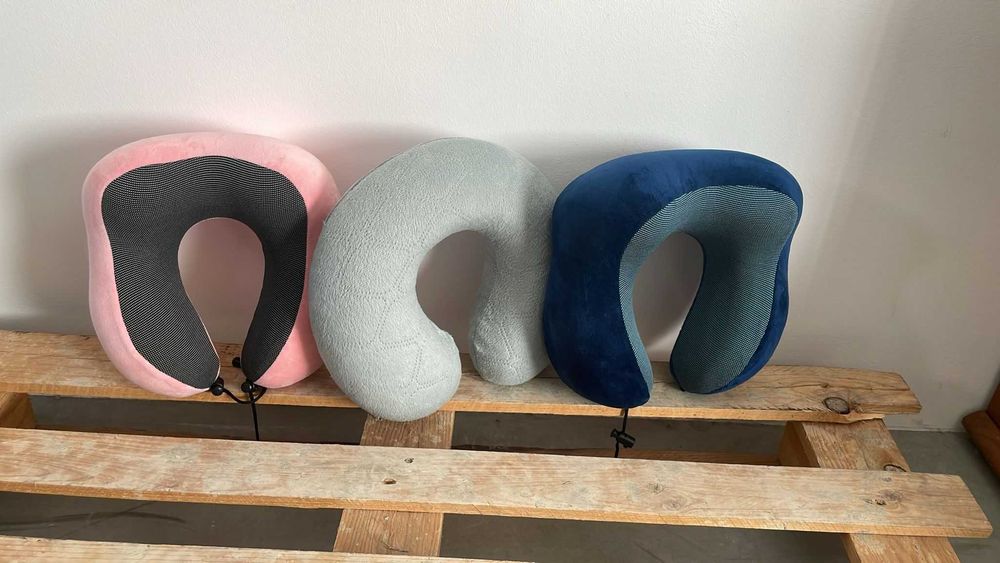 Almofadas sortidas - Preços variados