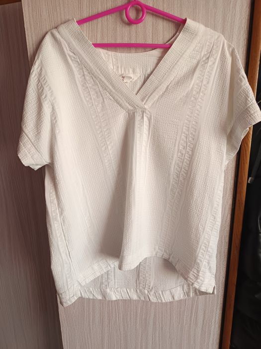 Biała damska bluzka