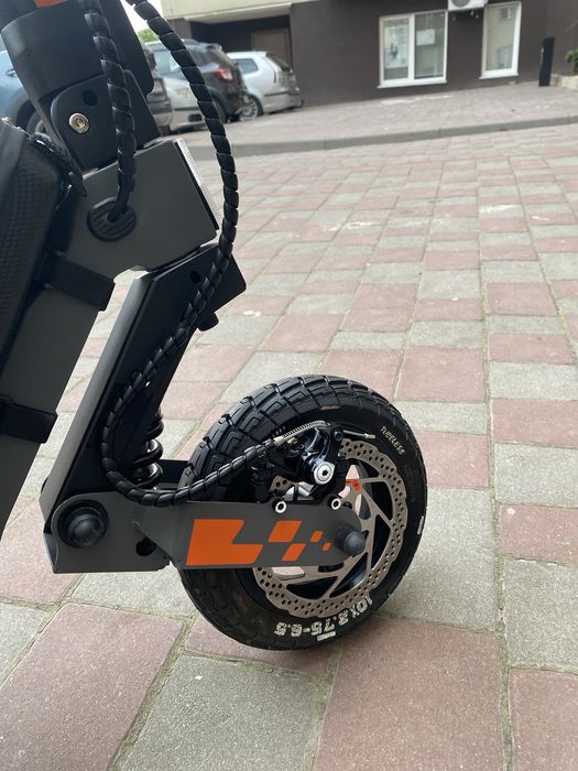 Продаю свій власний самокат KuKirin G2 2025