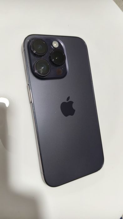 ..iPhone  14  Pro..