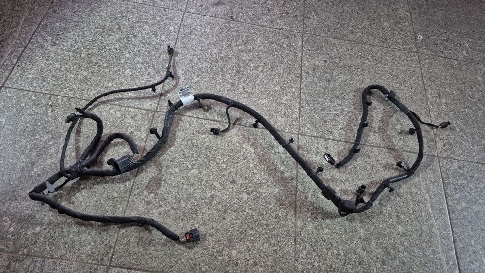 проводка задн бампера під партронікі jeep compass 21 рік бу оригінал