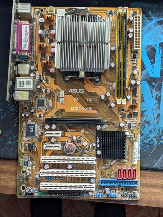 Комплект материнська плата, оперативна пам'ять, процесор,блок живлення
