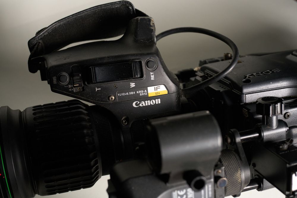 camera Sony 3 CCD DV cam DSR-500WSP + Objetiva YJ12x6.5B4