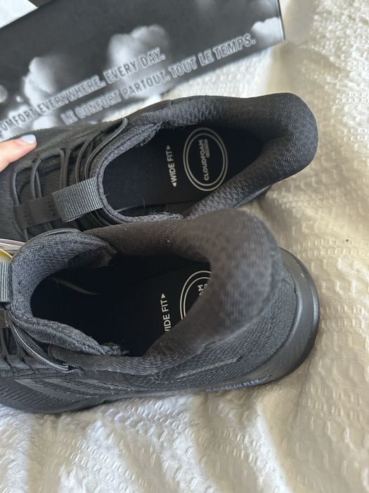 Buty Adidas  na szeroka stope wide fit 40