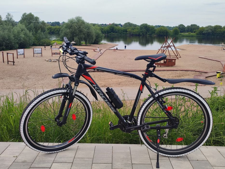 Rower Kross+ firmowe wyposaże..