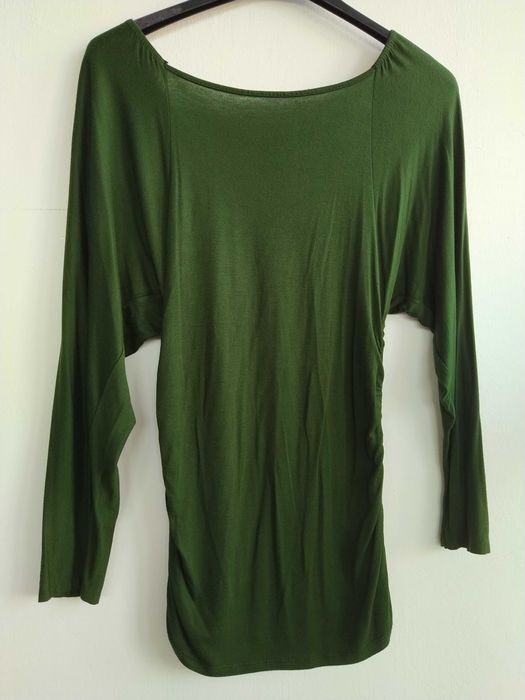 Camisola / Top  verde com decote - Tamanho M / L