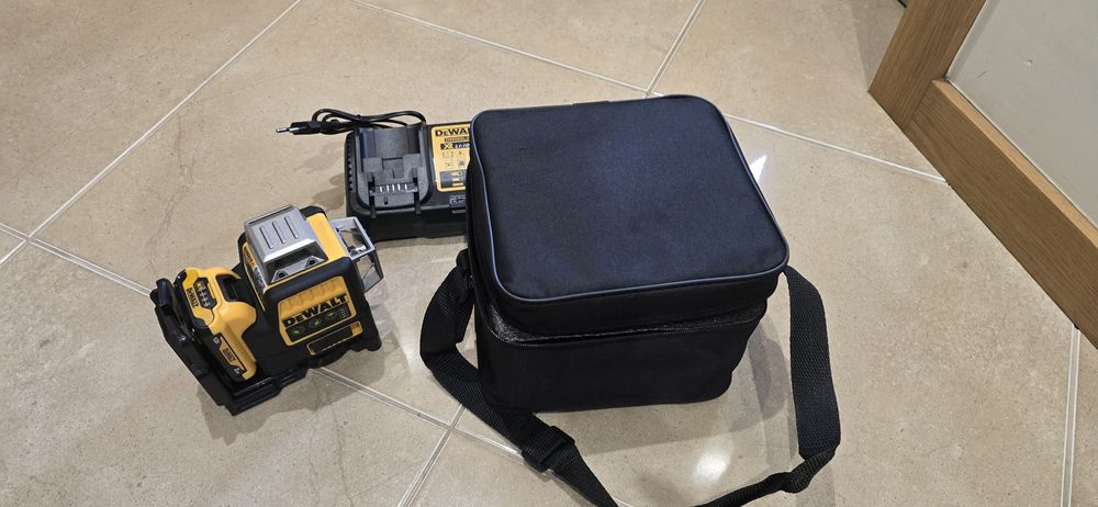 Dewalt Laser Level, 12 Lines, Green64285167977986124