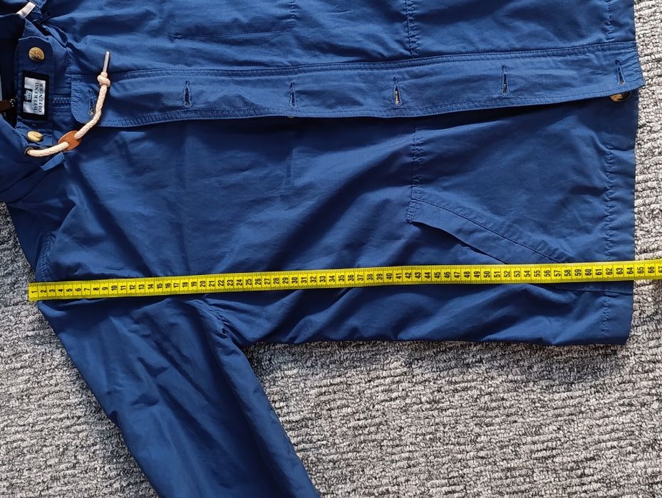 Вітровка Weekend Offender