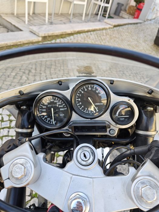 Yamaha FZR 600 3HE