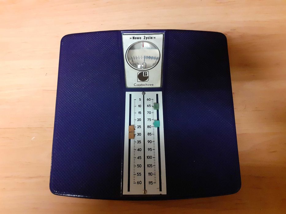 Waga łazienkowa stara