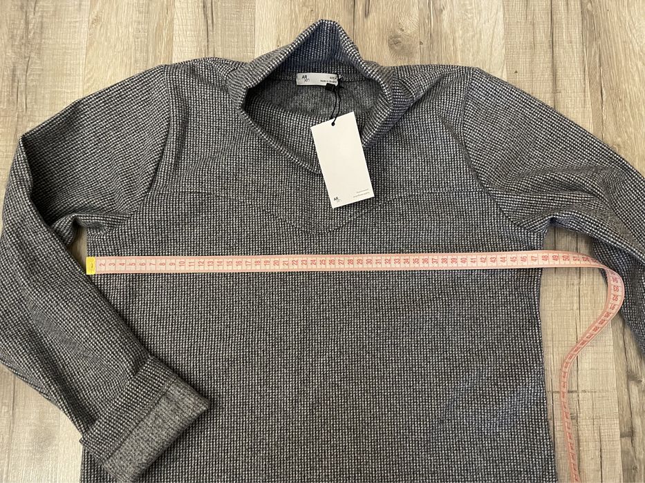 Платье новое теплое р. М