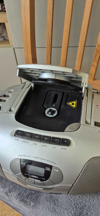 Radio magnetofon Tchompson CD
