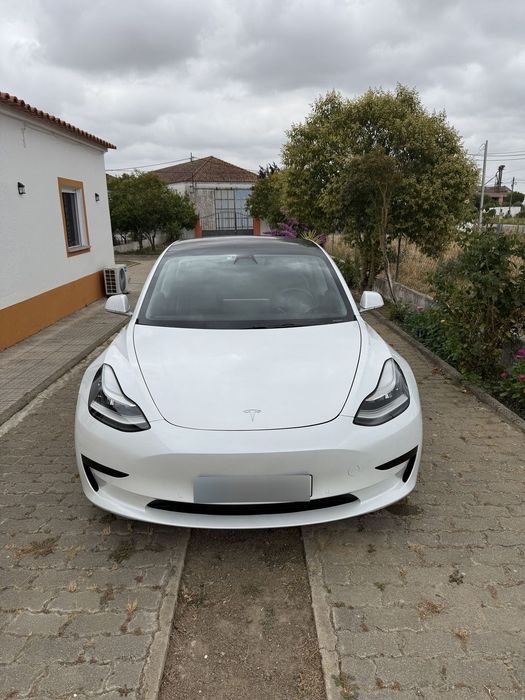 Tesla Model 3 Standard Range Plus RWD
