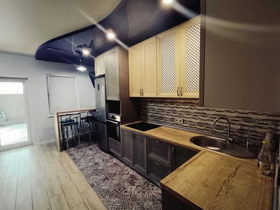 Здам таунхаус метро Осокорки Славутич