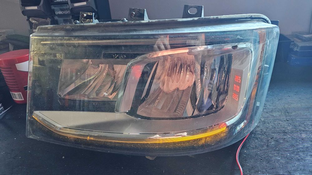 Reflektor lampa prawa lewa Scania R S Next Gen NG Full LED regeneracja