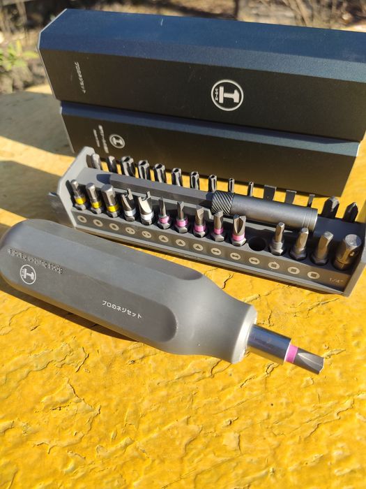 Набор отвертка с битами 38шт и удлинителем в кейсе