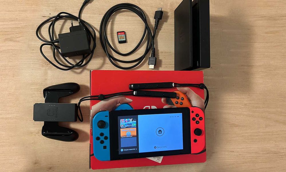 Nintendo Switch V2 — idealny stan, komplet
